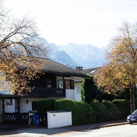 Romantik Garmisch-Partenkirchen Exterior photo